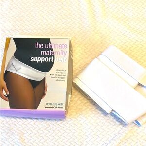 Motherhood Maternity Support Belt in White Size L Never used